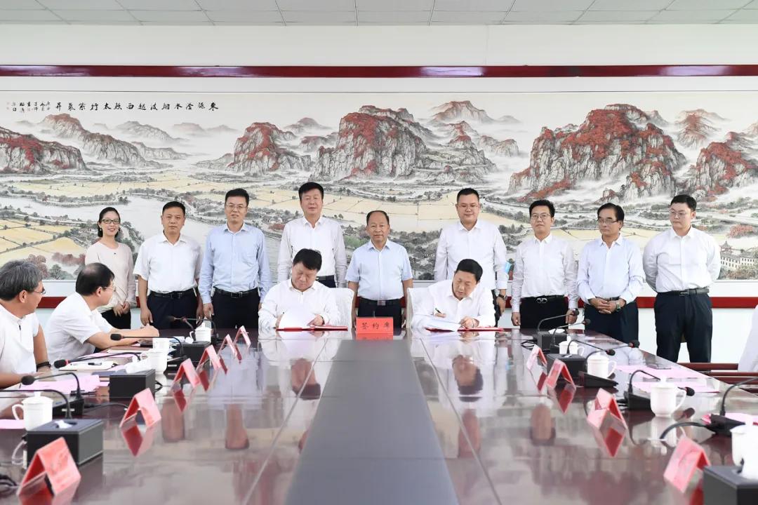 岳阳惠临投喻小平最新，自然美景探索之旅