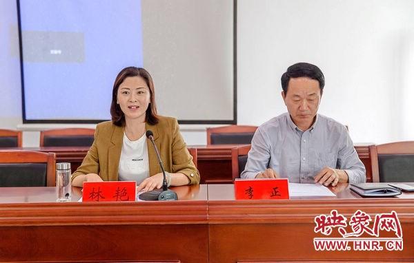 让党的最新理论成果,让党的最新理论成果指导实践，学习与应用党的最新理论的步骤指南