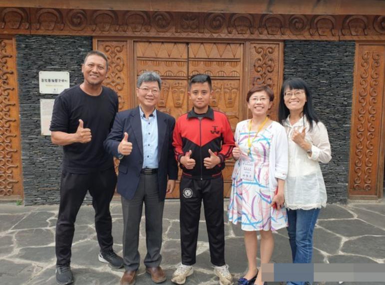 安宁演员揭秘小巷深处的秘密乐园